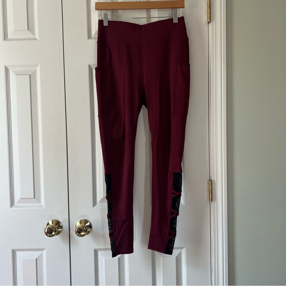 POP Fit Maroon Leggings